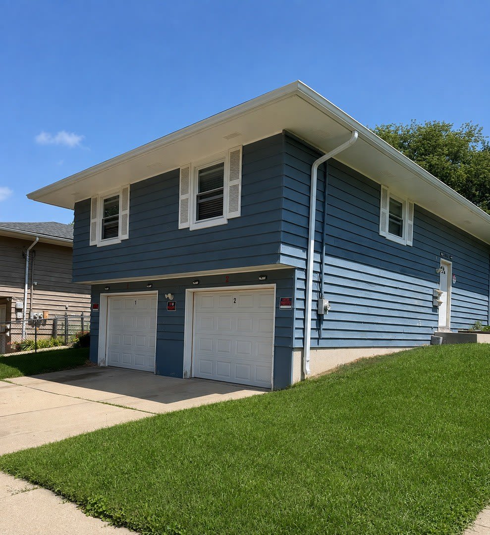 1034 Fenton Street – photo 1