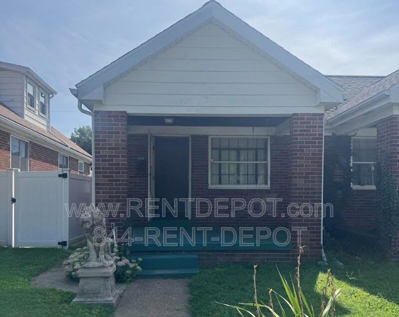 1803 N. Heidelbach – photo 1