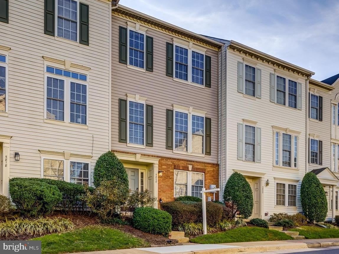 5820 PEARSON Lane – photo 1