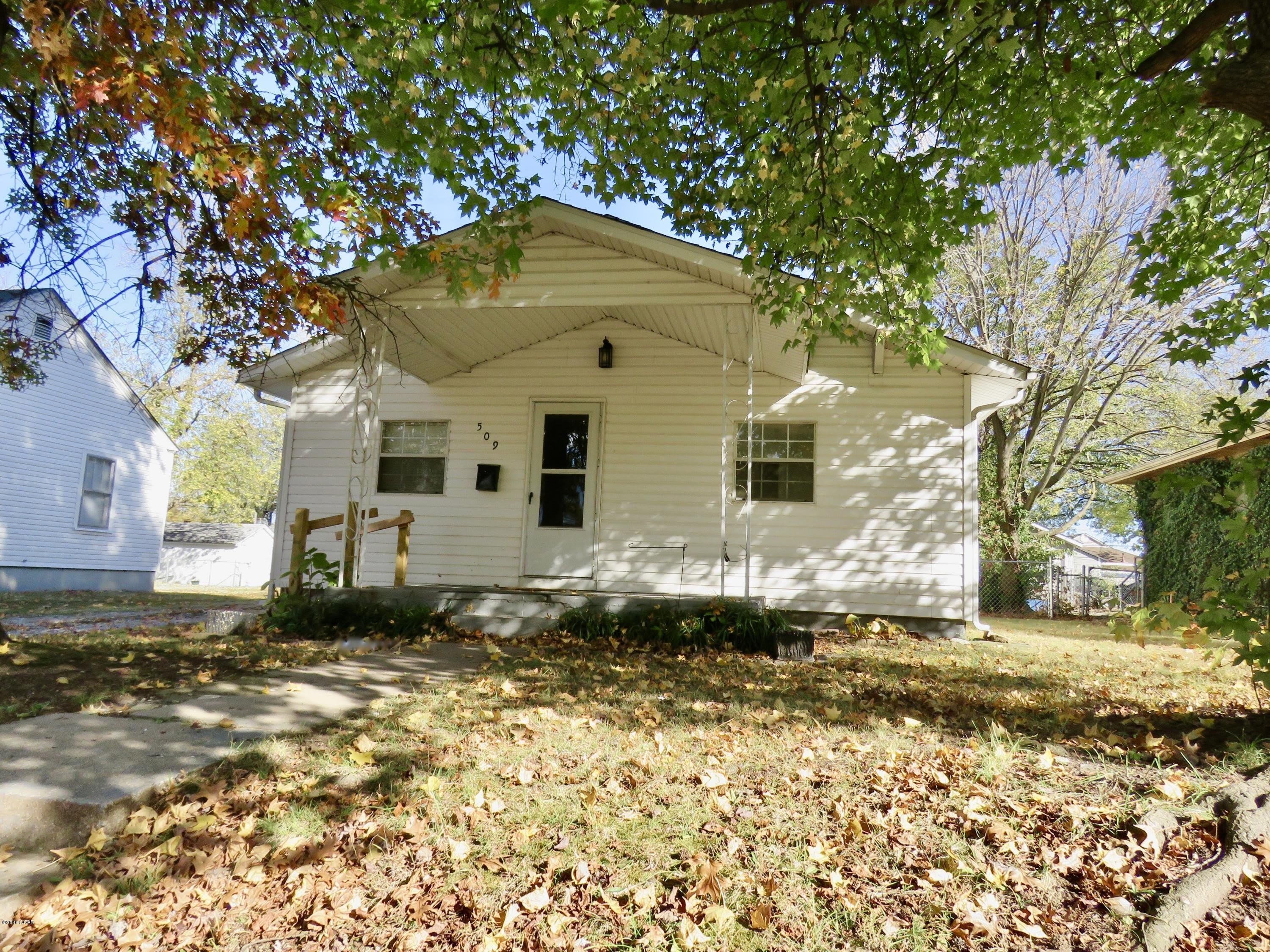 509 S Park Avenue – photo 1 of 11