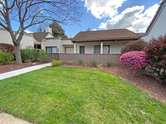 6032 Montgomery Corner – photo 1