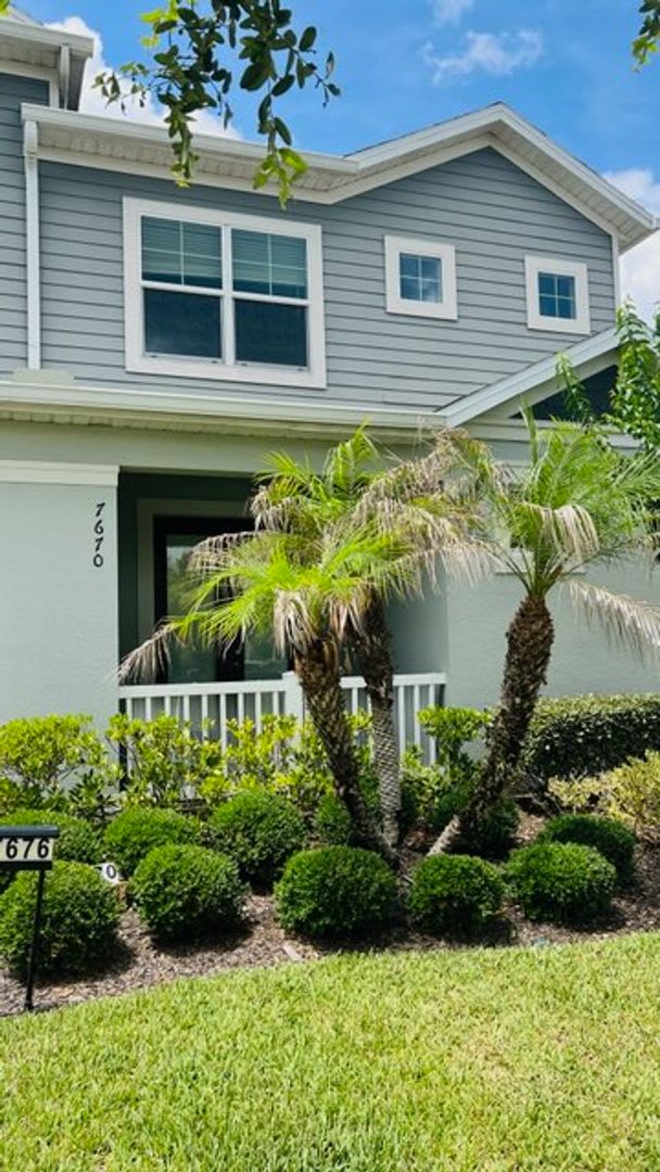 7670 Bowery Dr – photo 1