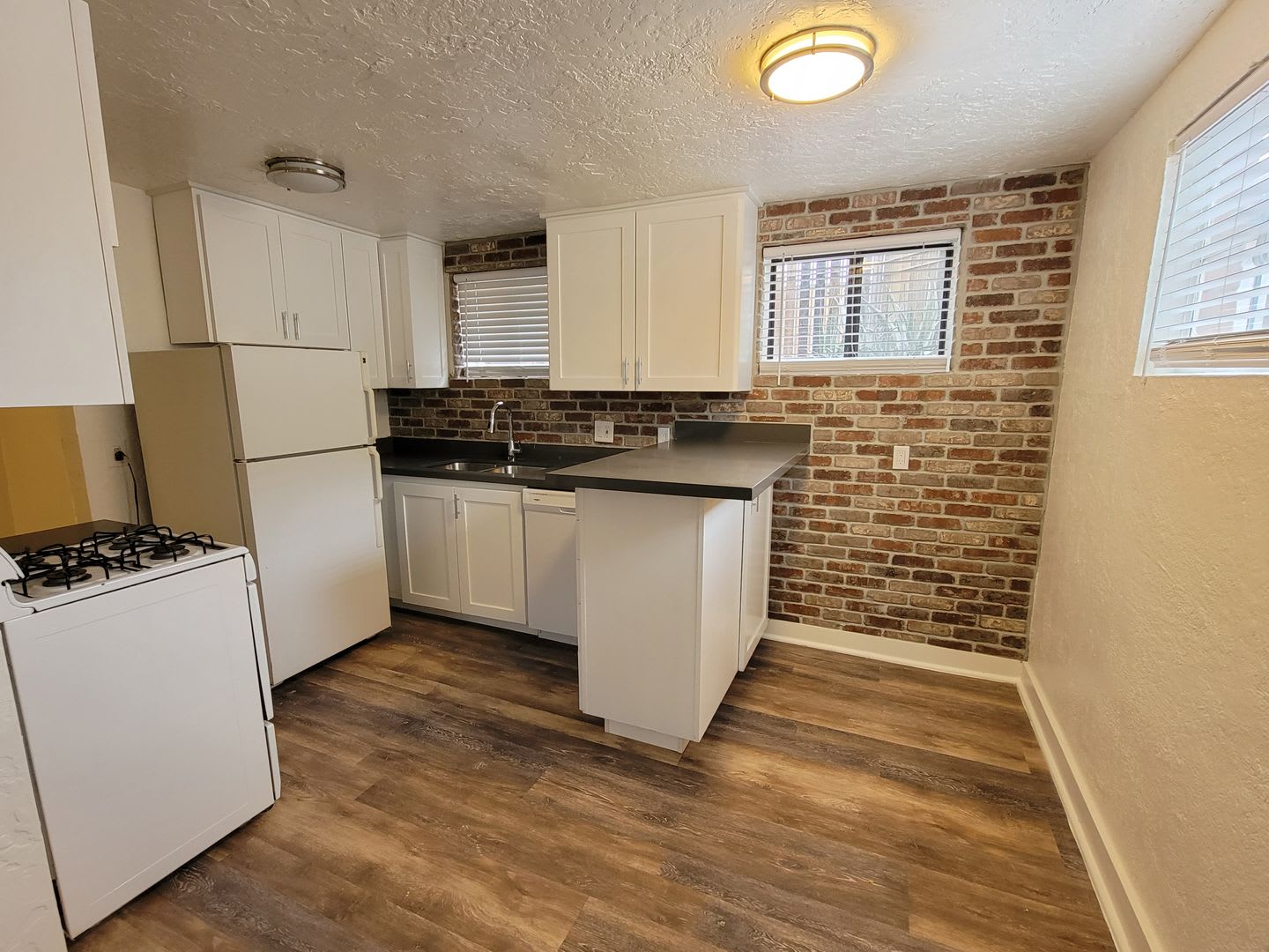 0 First Month Charming 1Br Garfield District Duplex Near Downtown Phoenix Asu Shared Backyard – photo 1