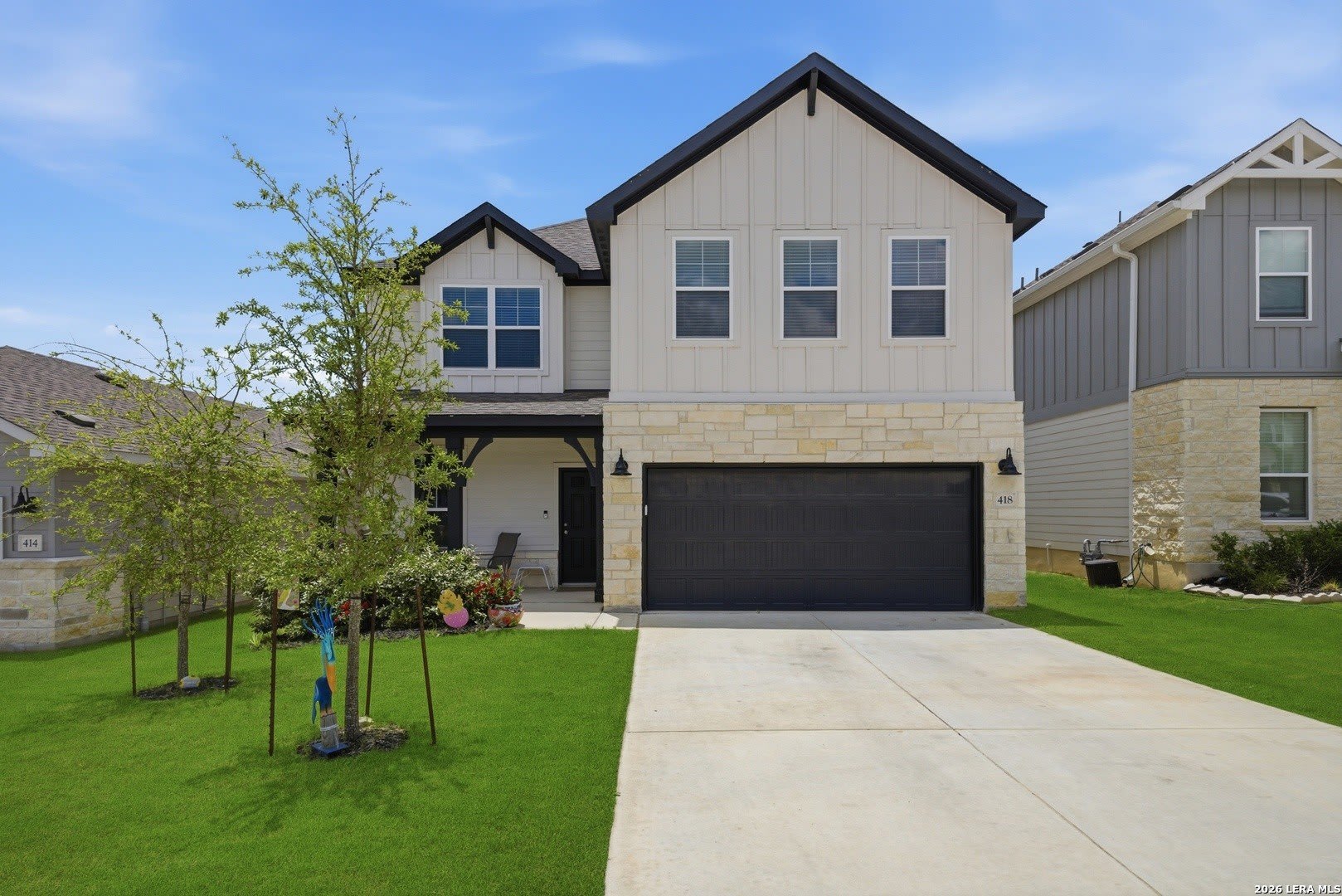 418 RUSTIC GRV – photo 1 of 33