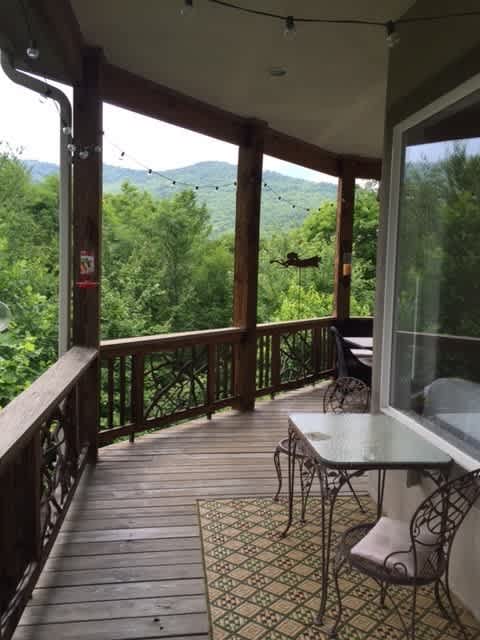 2 500 4 Bed 3 Bath Unfurnished Custom Luxury Home In Smoky Mountain Country Club – photo 1 of 30