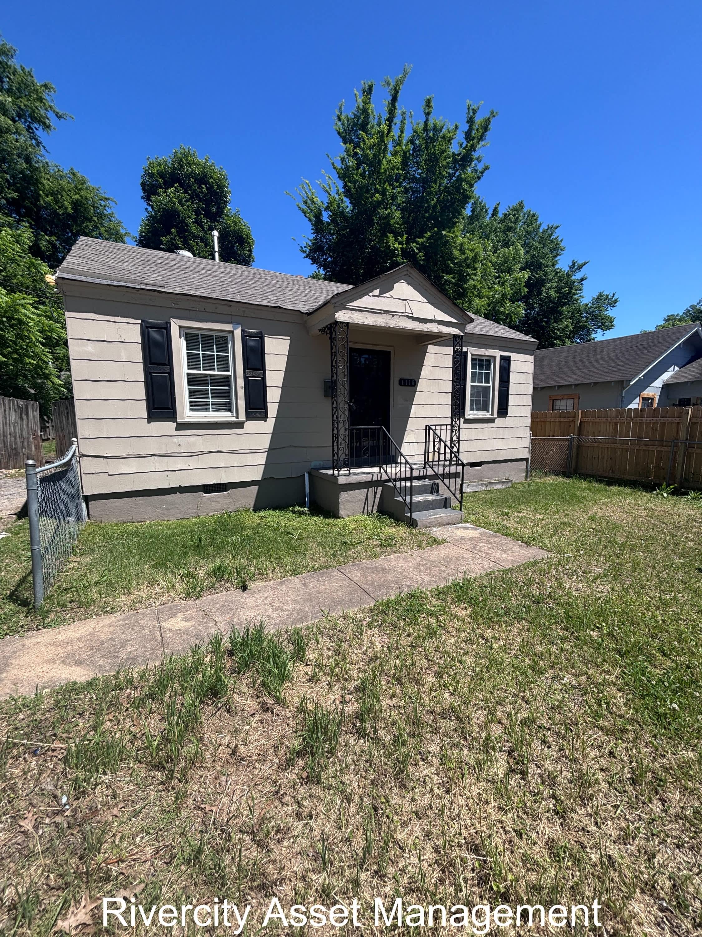 1116 North Holmes Street – photo 1