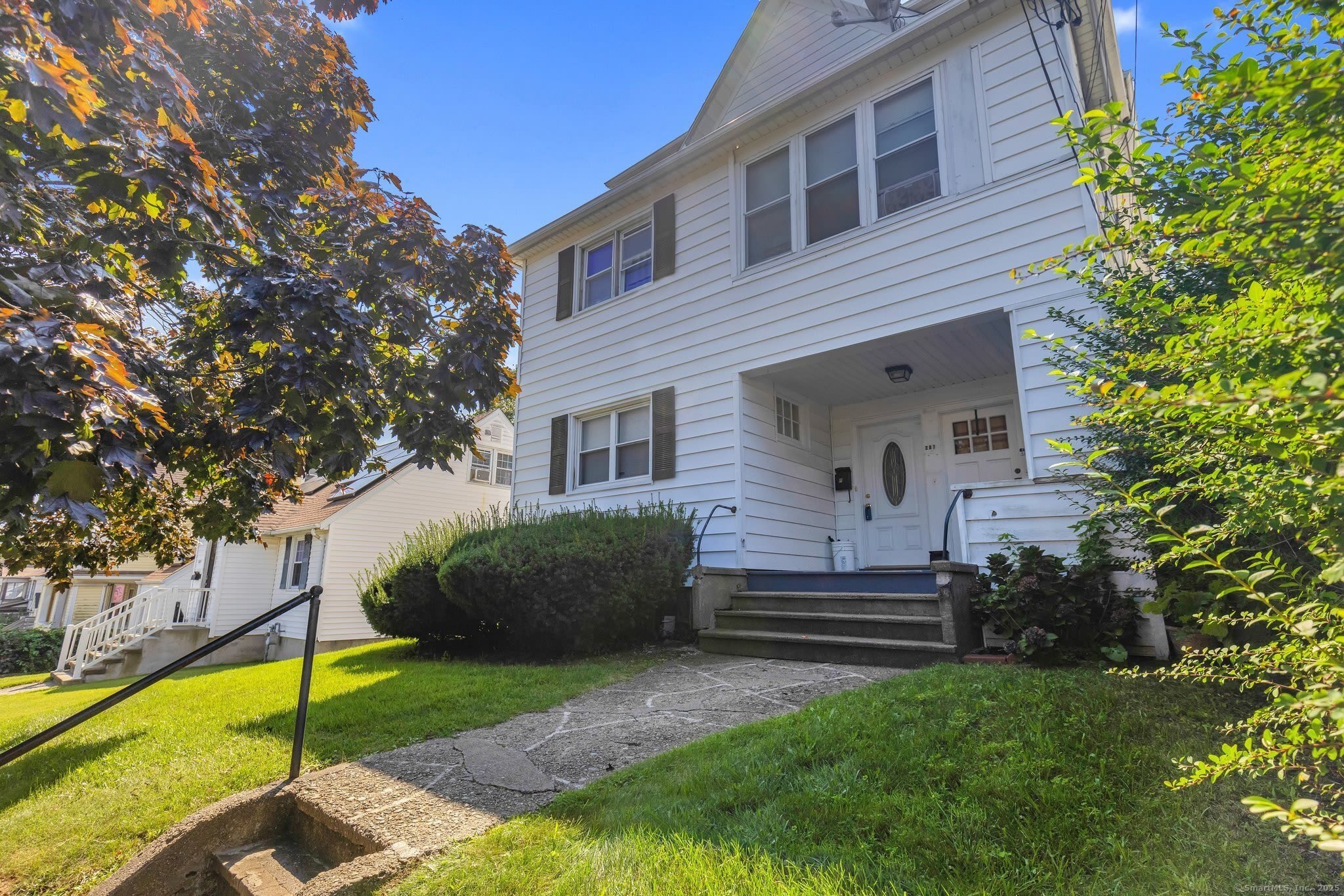 285 Clover Street – photo 1 of 15