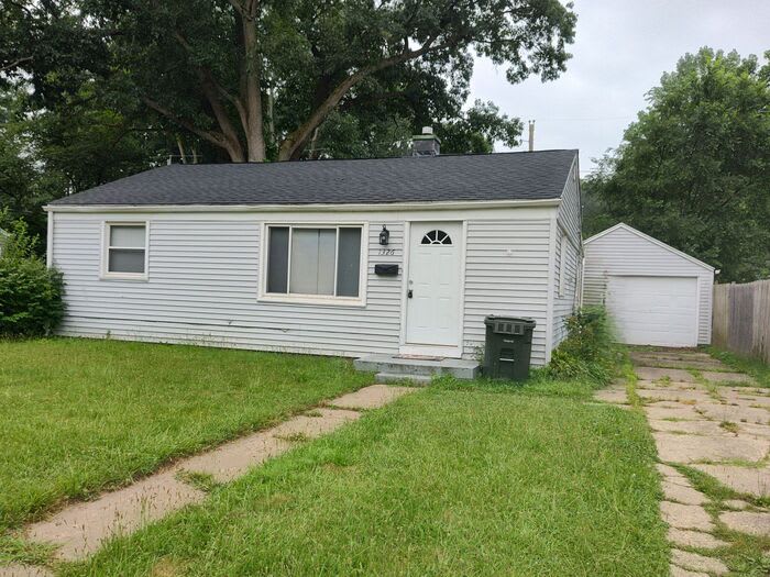 1326 Eastbrook Drive – photo 1