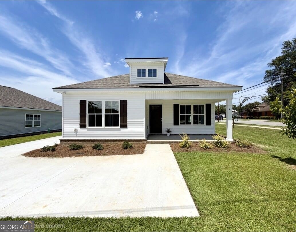 2 N Roundtree Street – photo 1