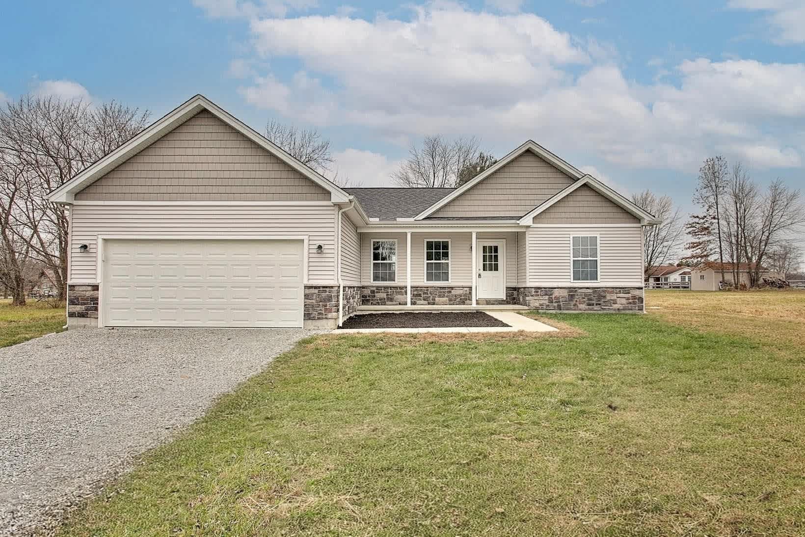 120 Cheyenne Drive – photo 1 of 25