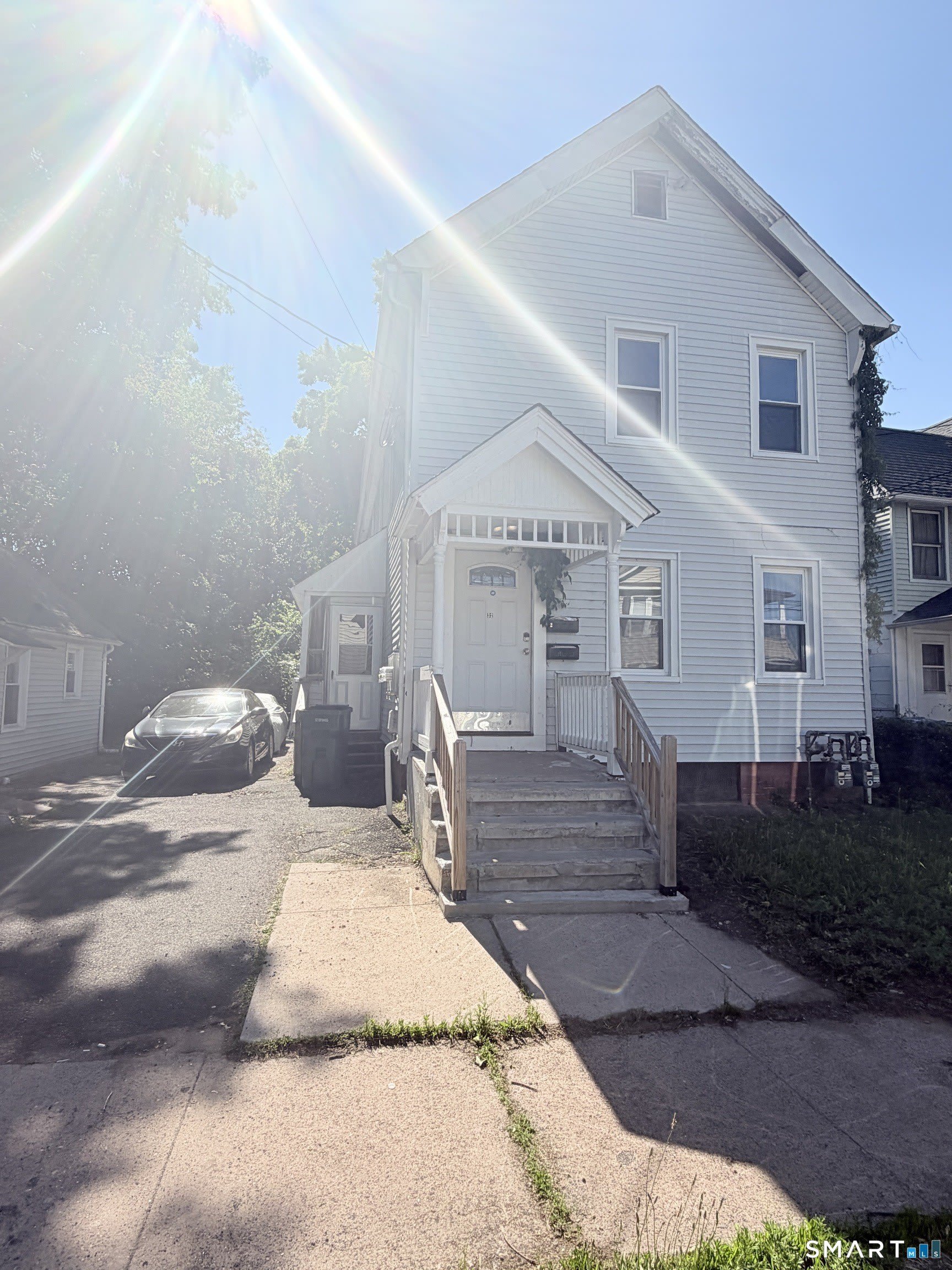 32 Alstrum Street – photo 1