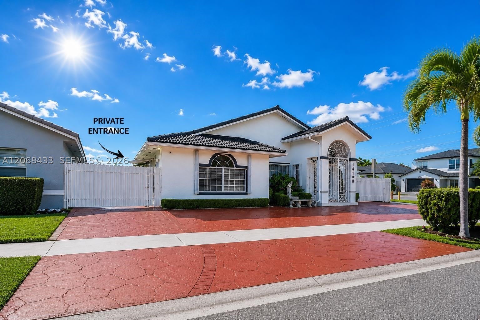 14180 Sw 8Th Ter – photo 1