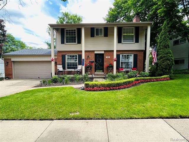 488 Welch Road – photo 1 of 22