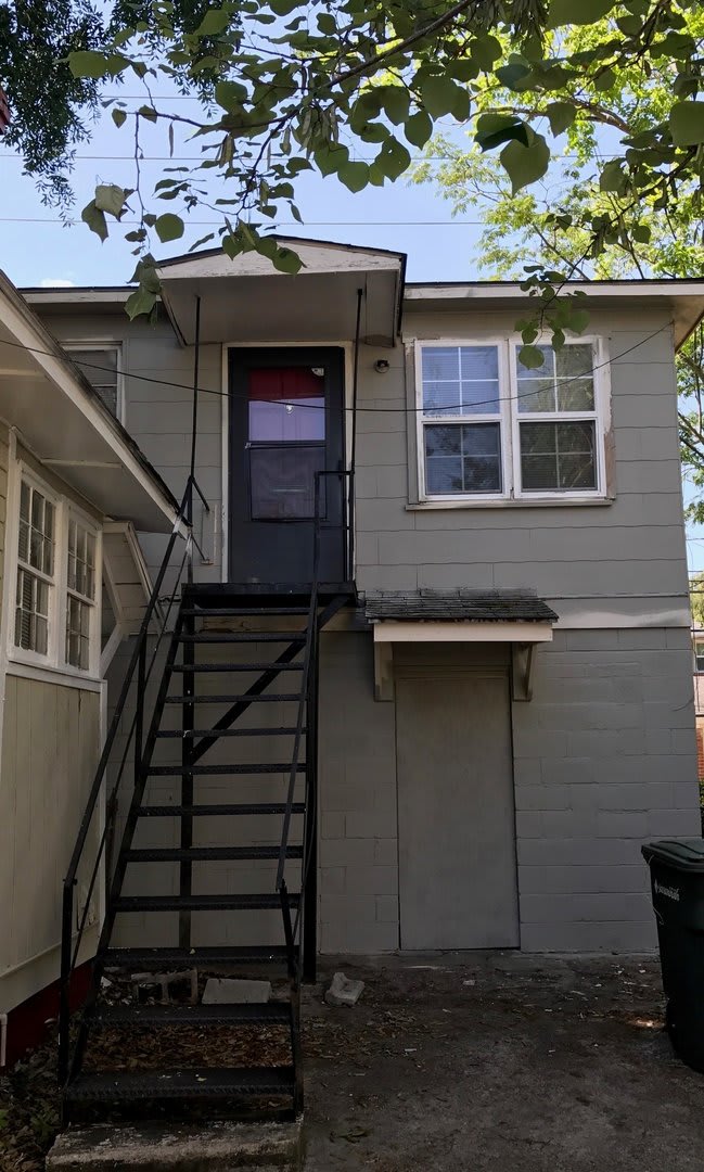 1 Bedroom Apartment – photo 1 of 321