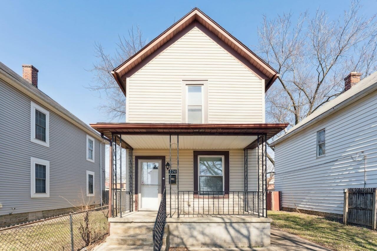 274 E Barthman Avenue – photo 1