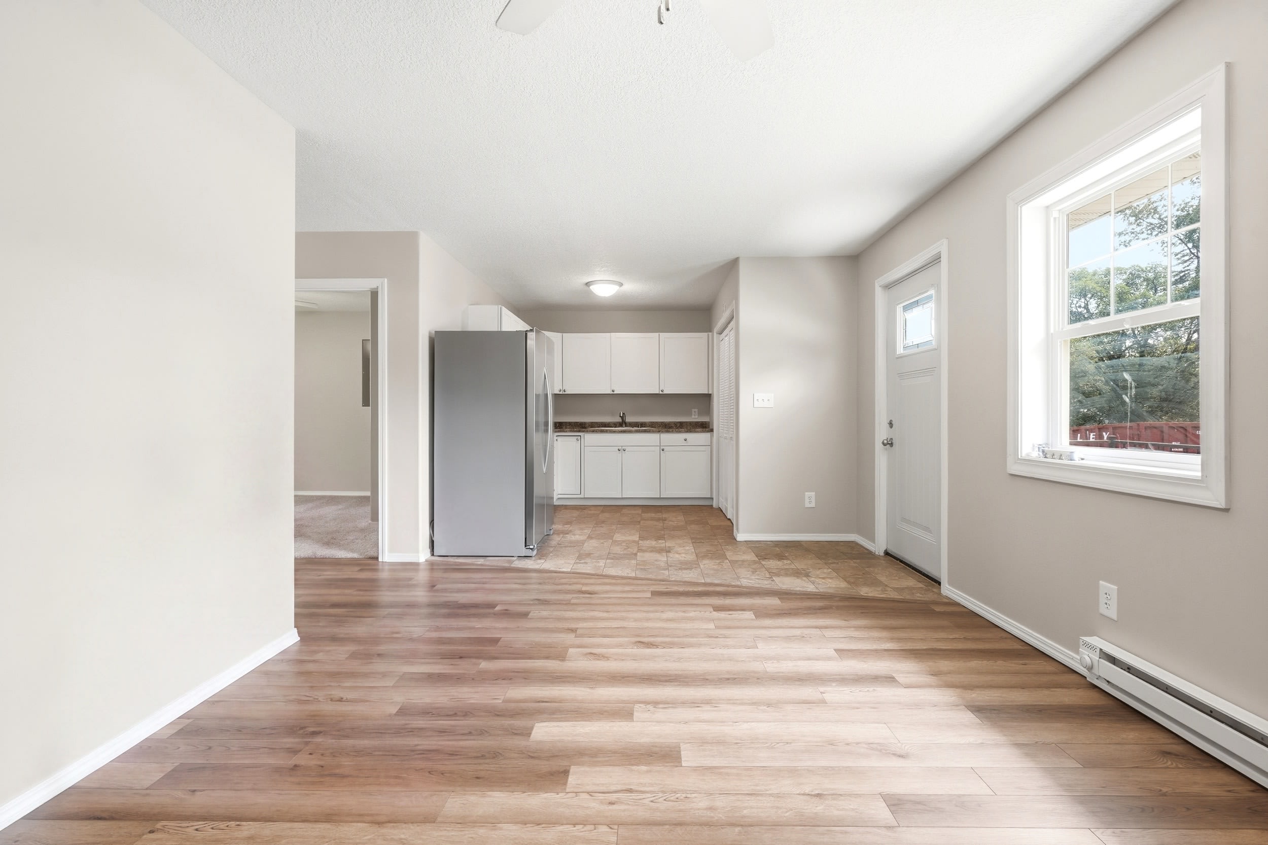 304 West Pine Street – photo 1 of 17