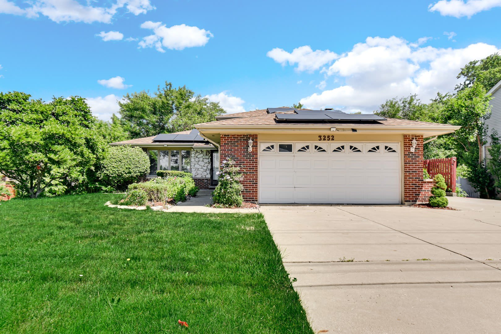3252 87th Street – photo 1 of 26