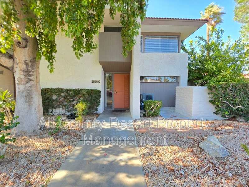 2504 N Whitewater Club Drive – photo 1