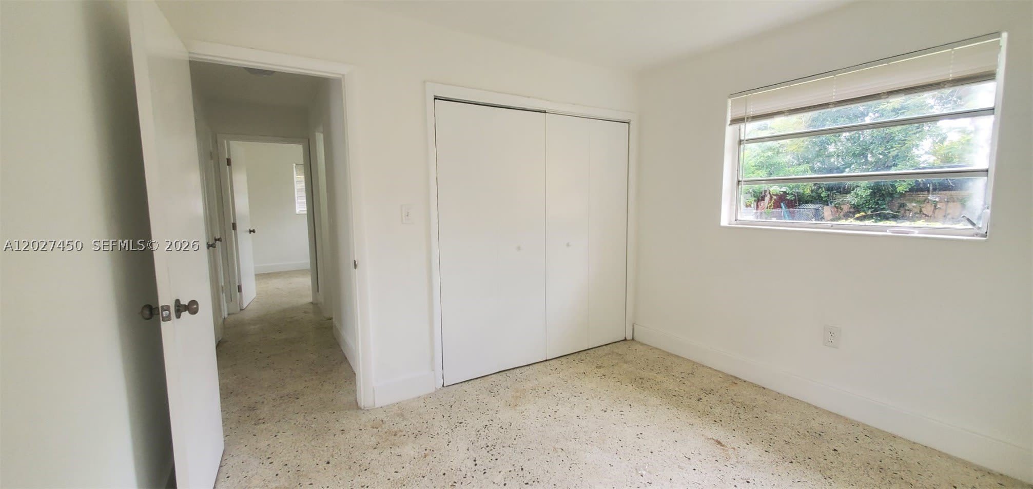 1032 SW 10th St – photo 1