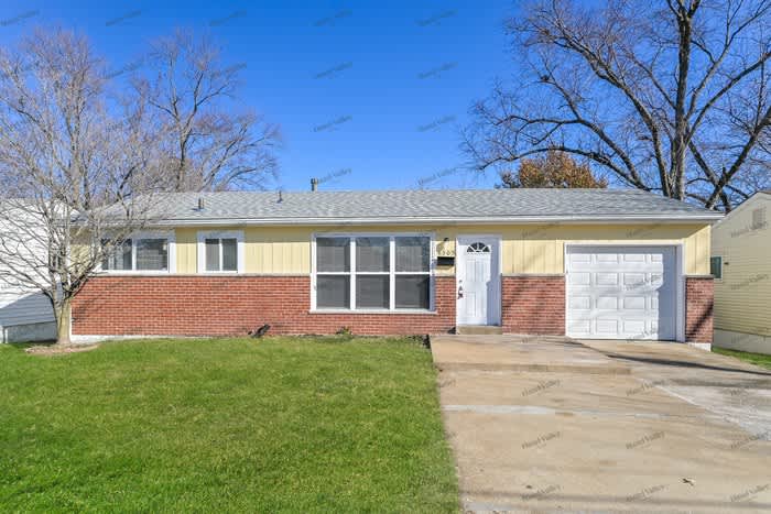 4305 Washington Street – photo 1