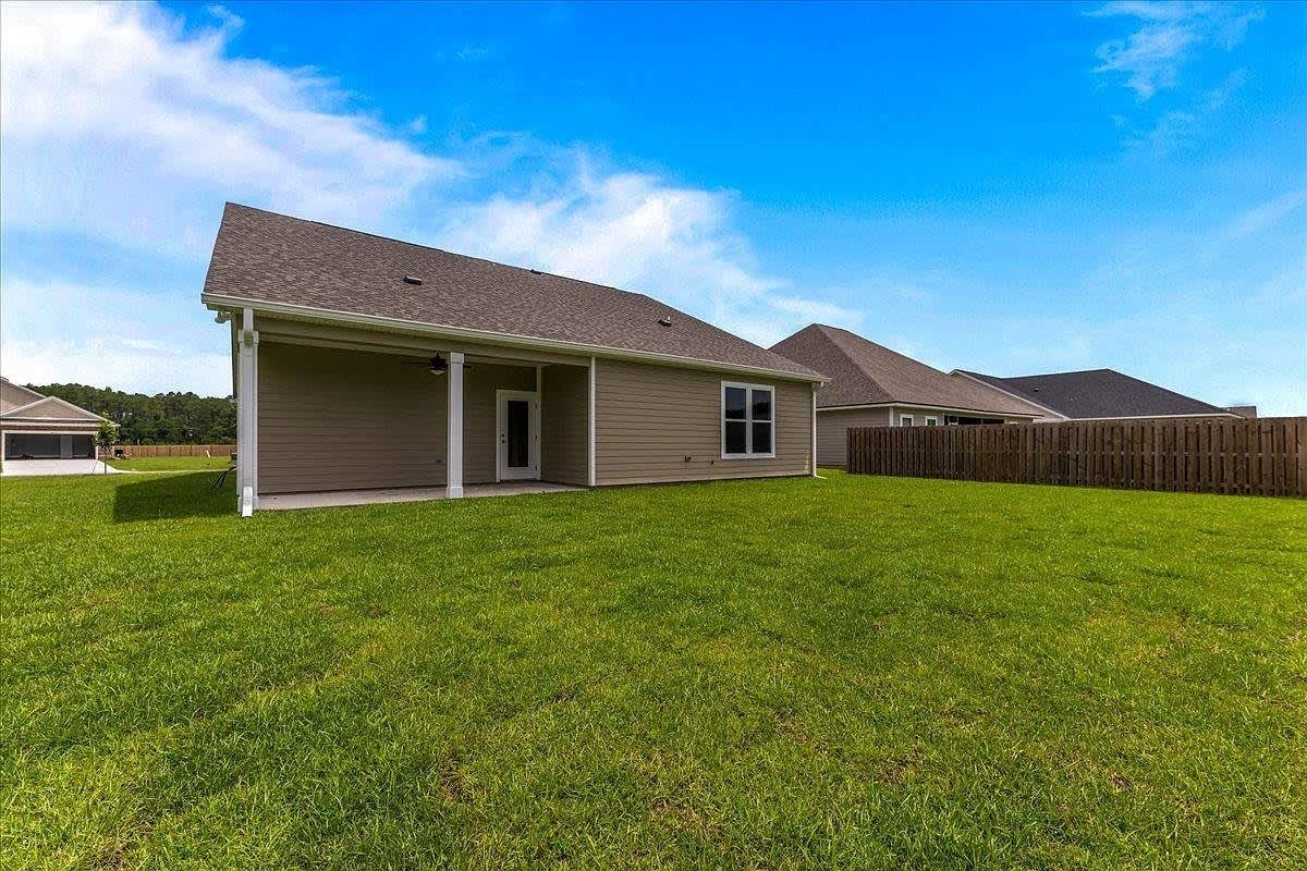 35 Arden Rd – photo 1 of 38