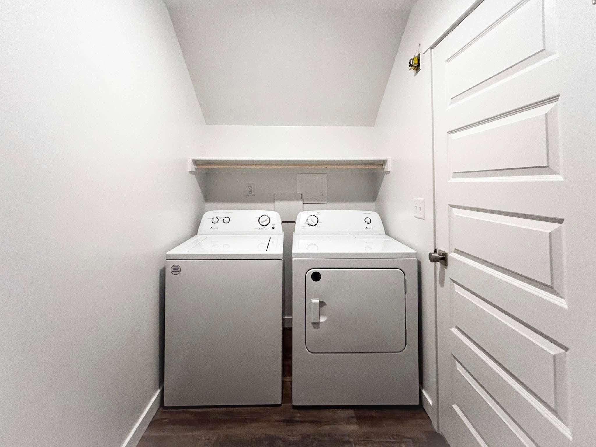 190 Margette Way – photo 1