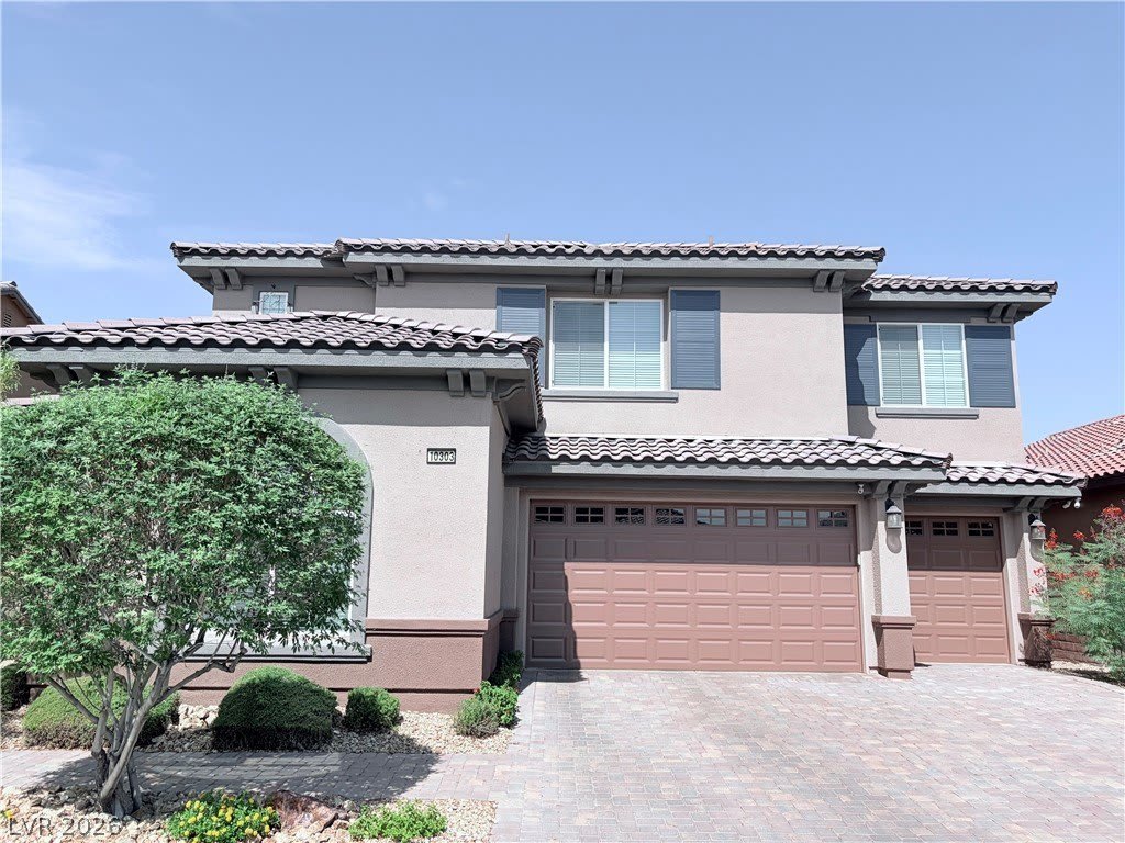 10303 Koala Forest Street – photo 1