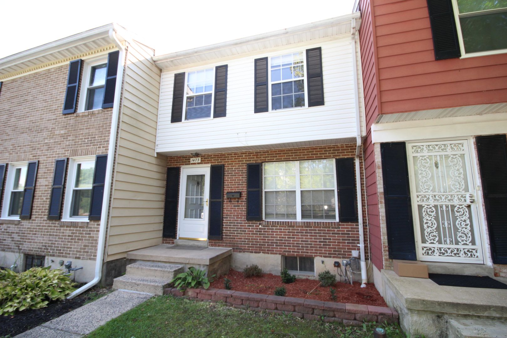 Freshly renovated 3 bedroom with bonus room in Edgewood, MD! – photo 1 of 21