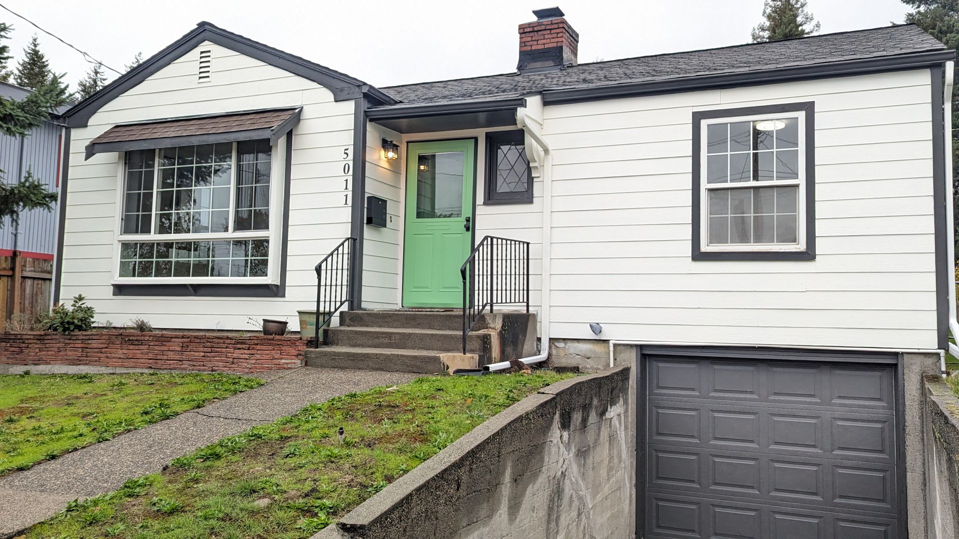 Delightful Home Price Reduced – photo 1