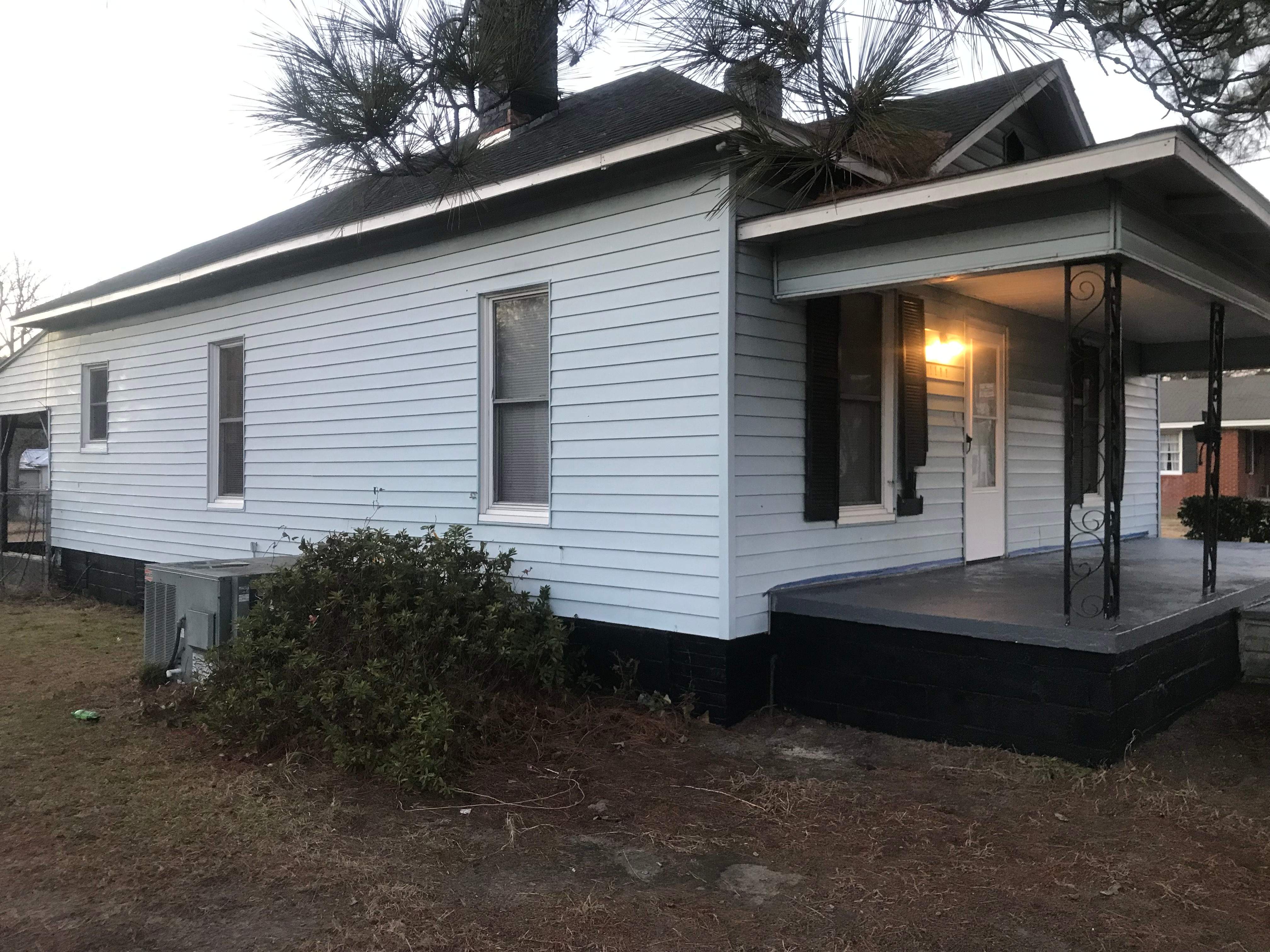 1111 N George St – photo 1
