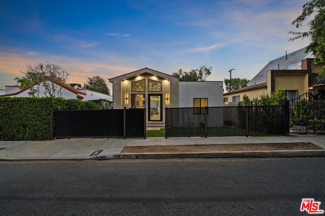 8982 Norma Pl – photo 1 of 31