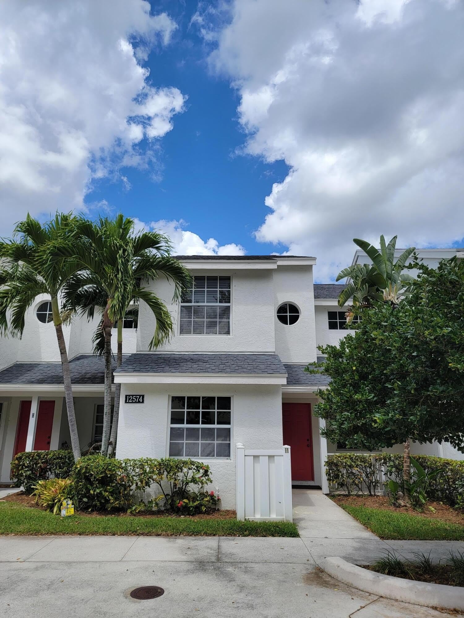 12574 Westhampton Circle – photo 1
