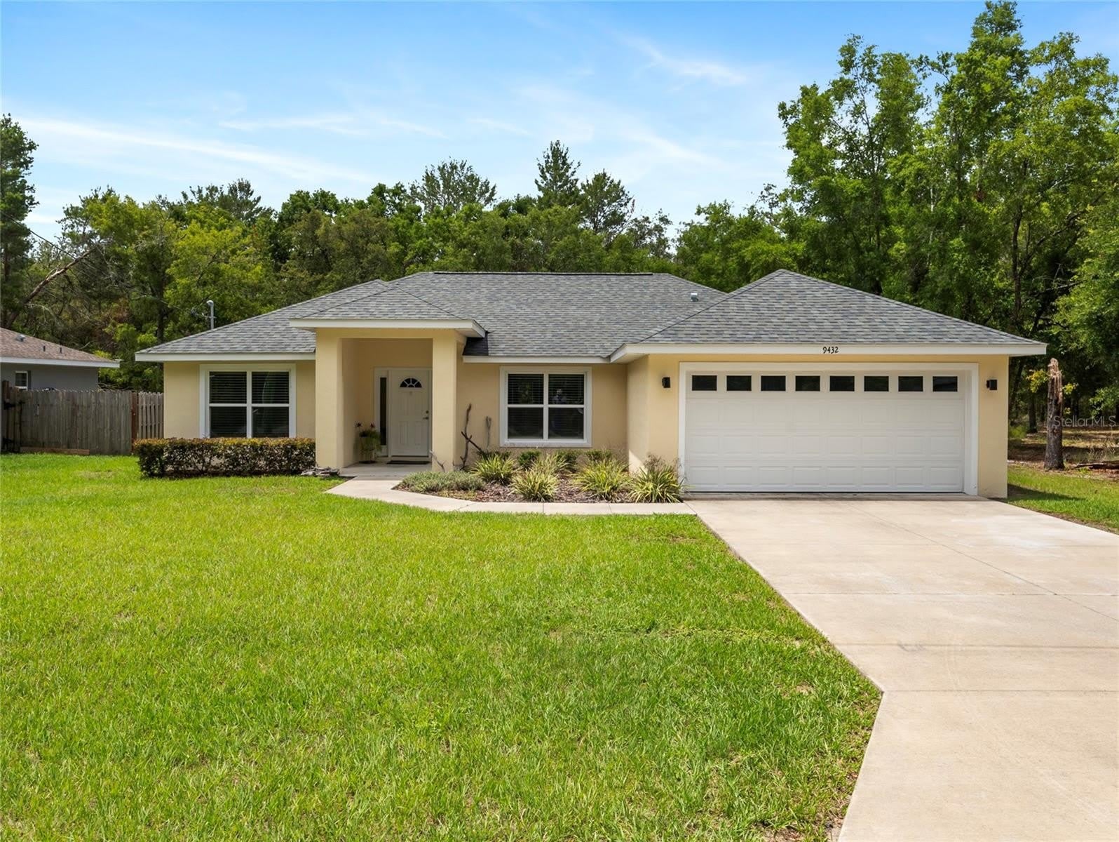 9432 SE 152ND Lane – photo 1 of 35