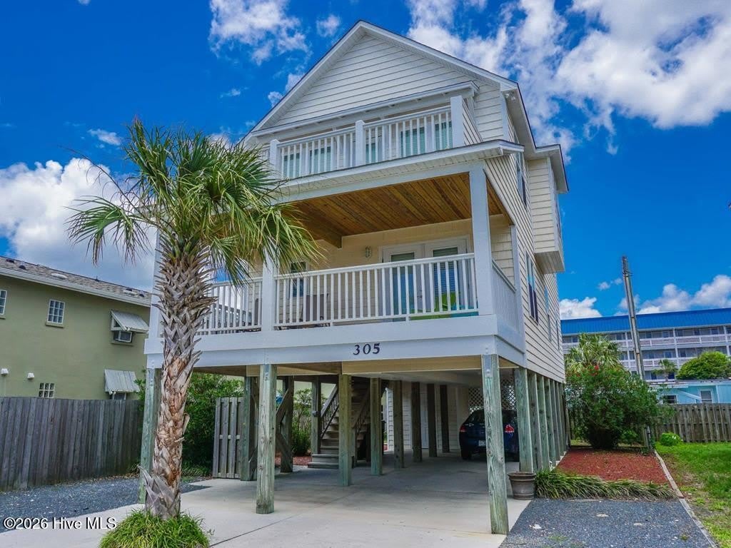 305 N Shore Drive – photo 1 of 21