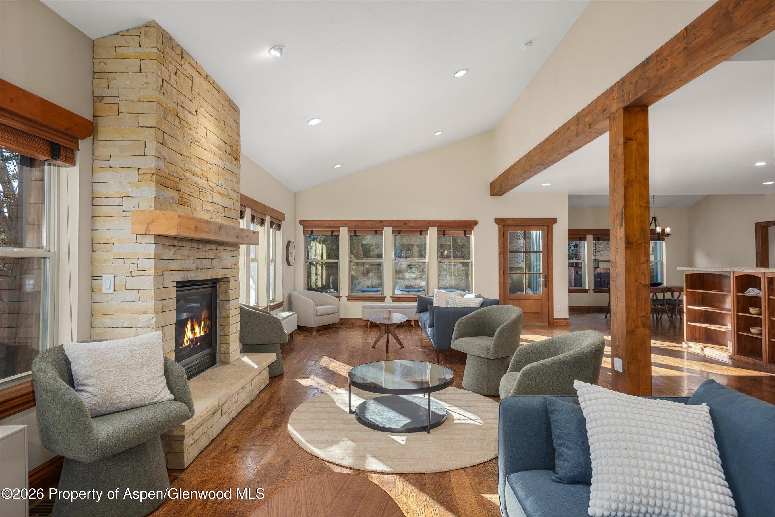 225 Juniper Court – photo 1