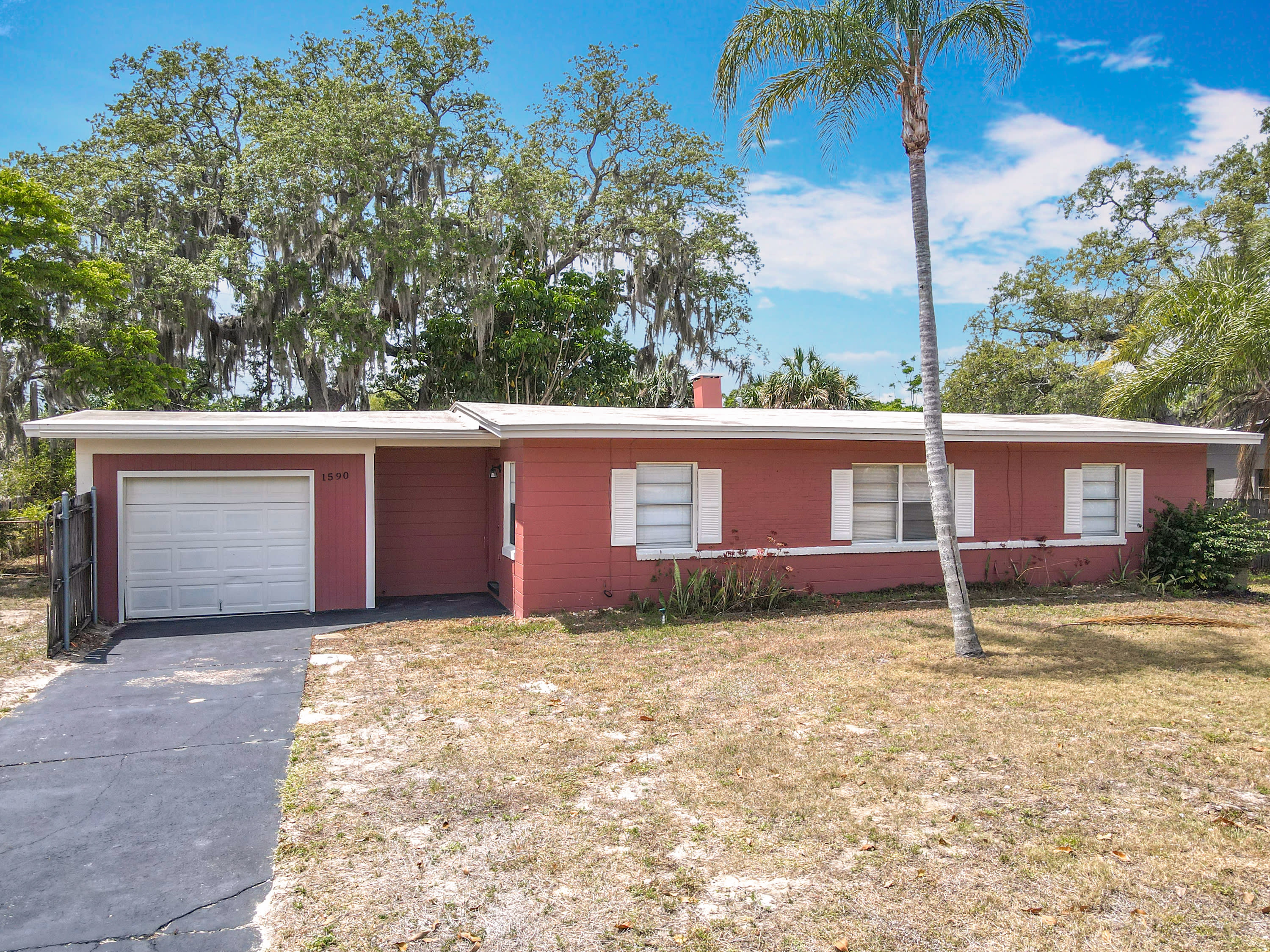 1590 Hilldale Road – photo 1