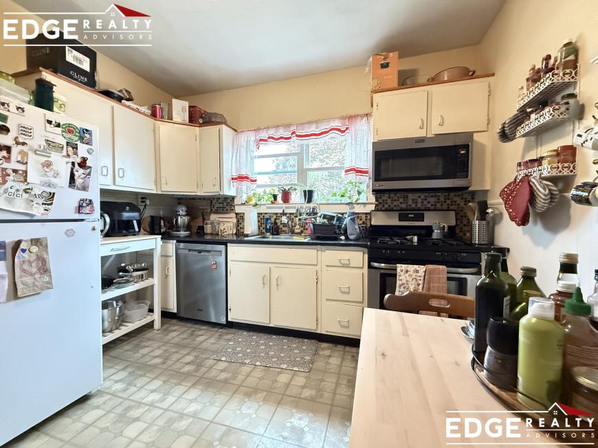 28 Justin Rd. – photo 1