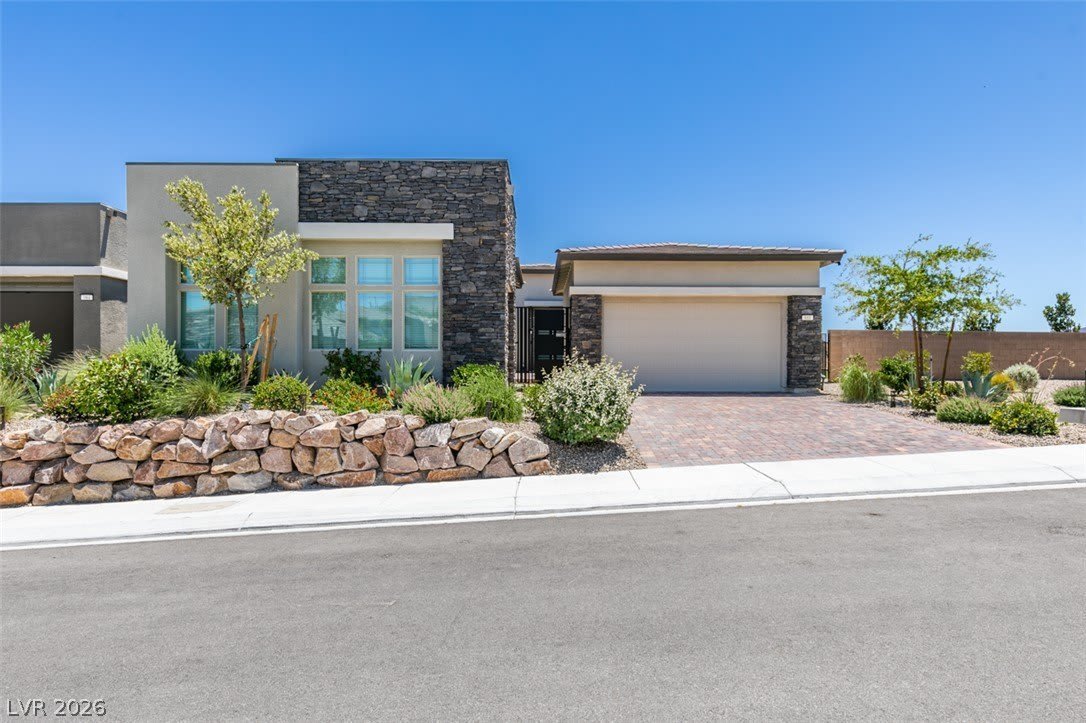 988 Edinburgh Fields Court – photo 1