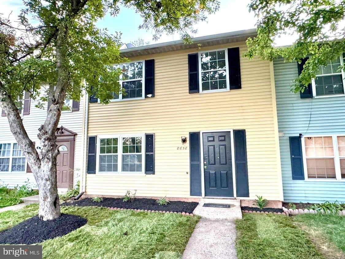 8658 WOODHUE Court – photo 1 of 7