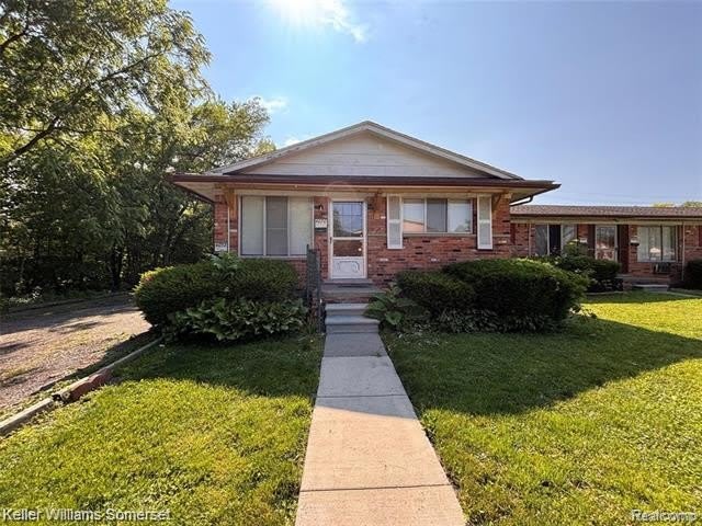 4064 agnes ave – photo 1 of 12