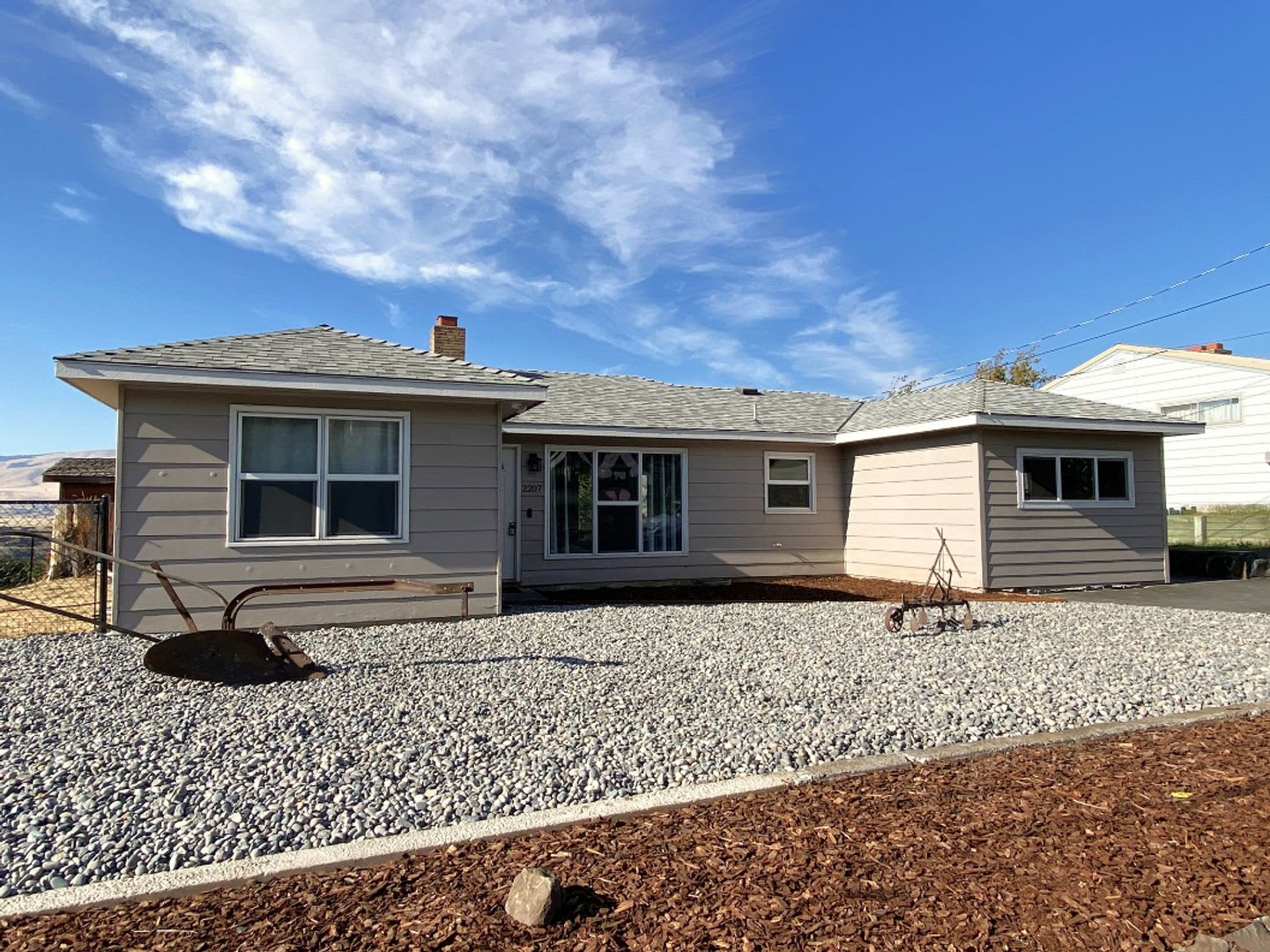 Cute Space with River View – photo 1 of 22