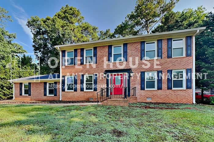 6839 Woodcreek Lane – photo 1