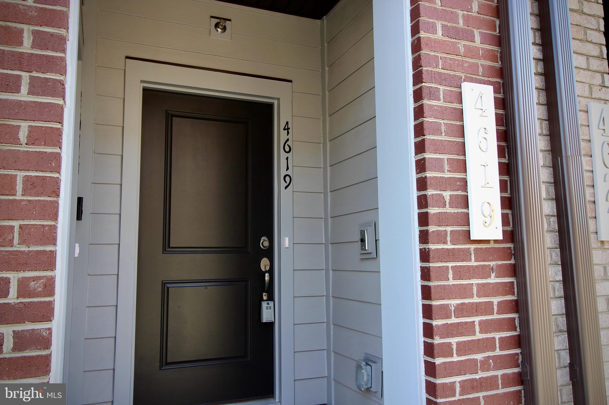 4619 OLIVINE Drive – photo 1