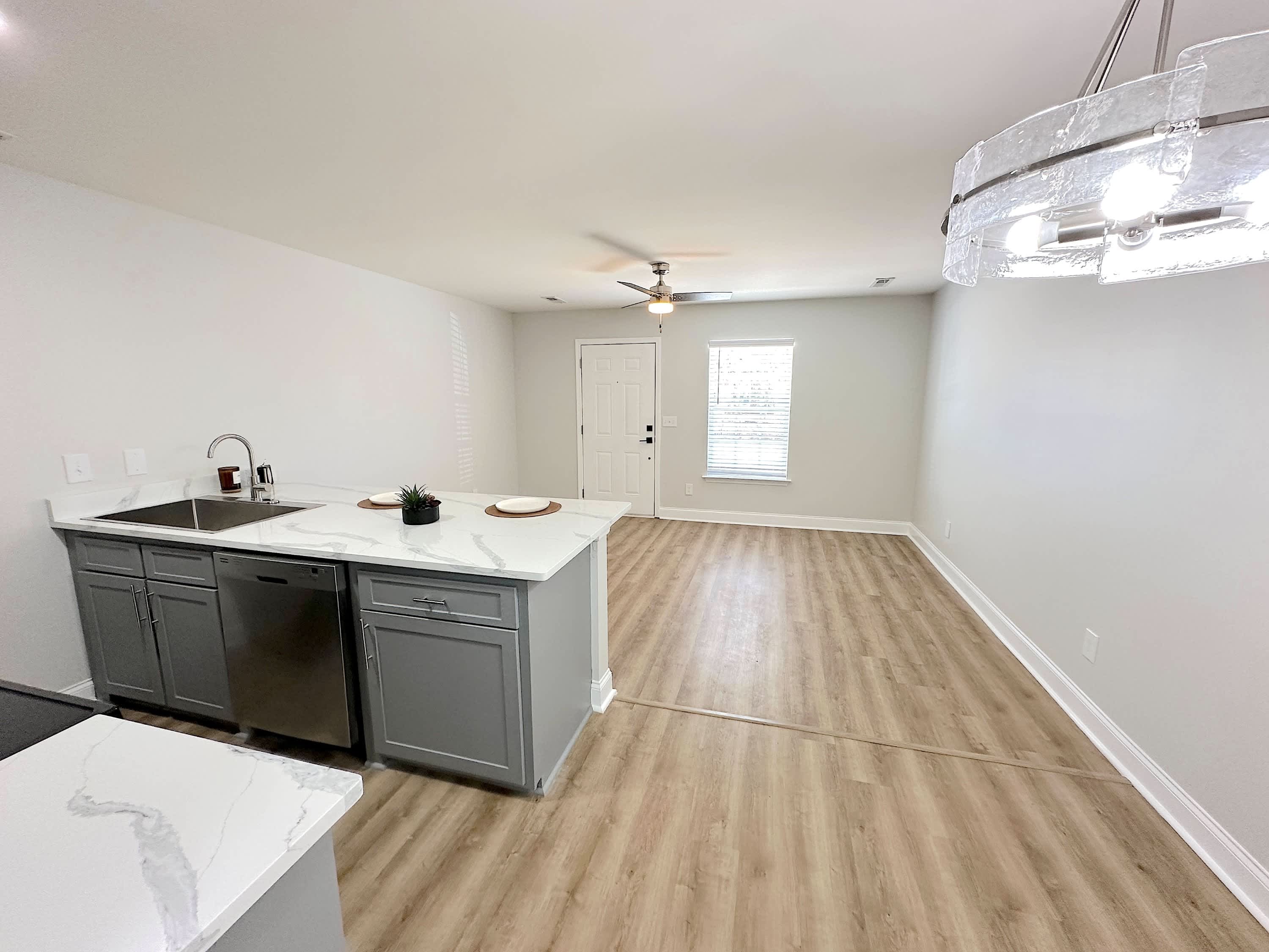 Faris Residences Strawberry Station – photo 1 of 216