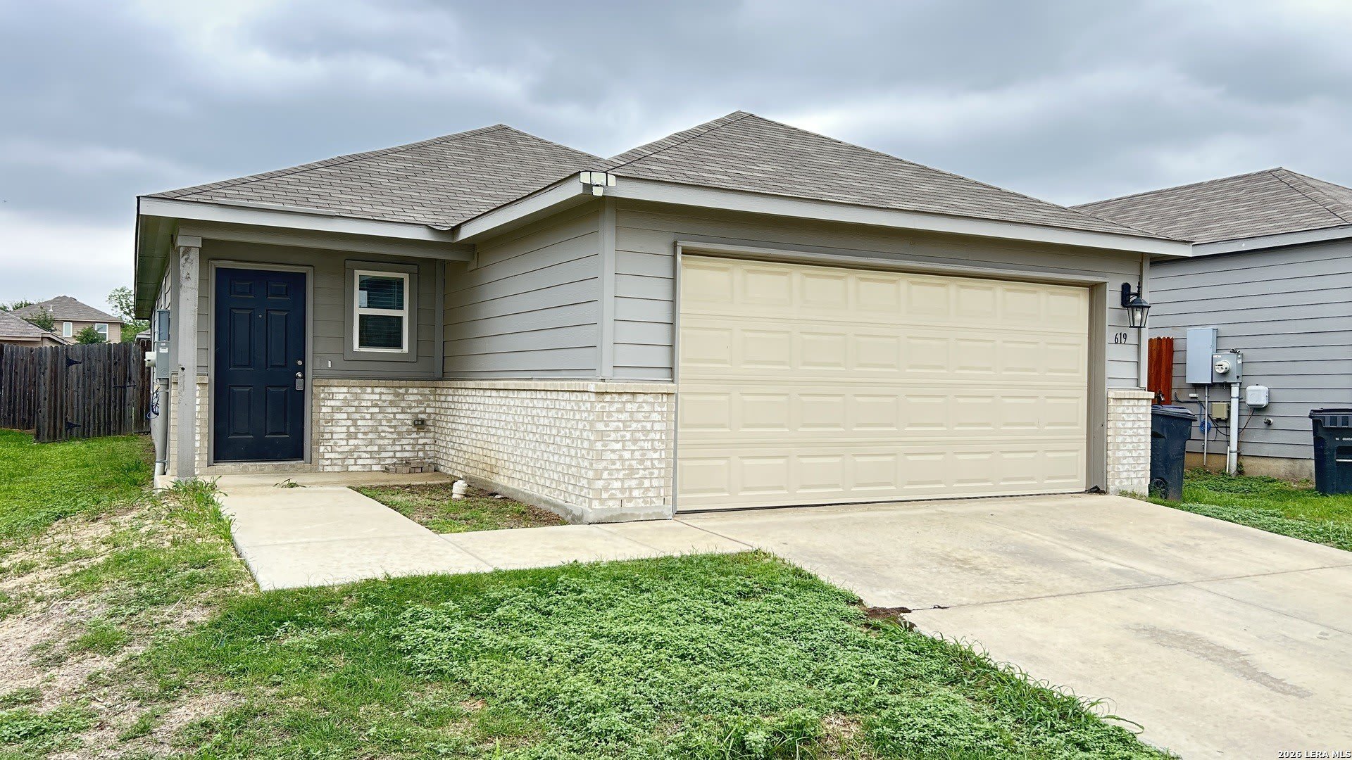619 Pleasanton Way – photo 1