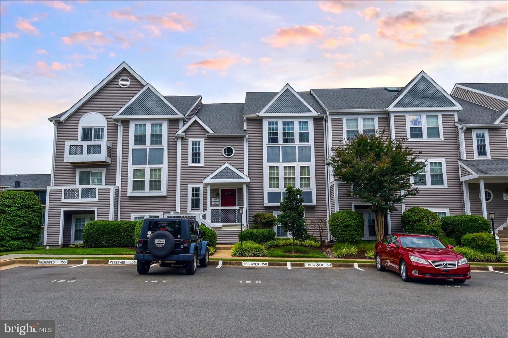 Thoughtfully Designed With Comfort And Style In Mind This Inviting Residence Offers A Spacious Layout That Feels Both Elegant And Welcoming – photo 1 of 39