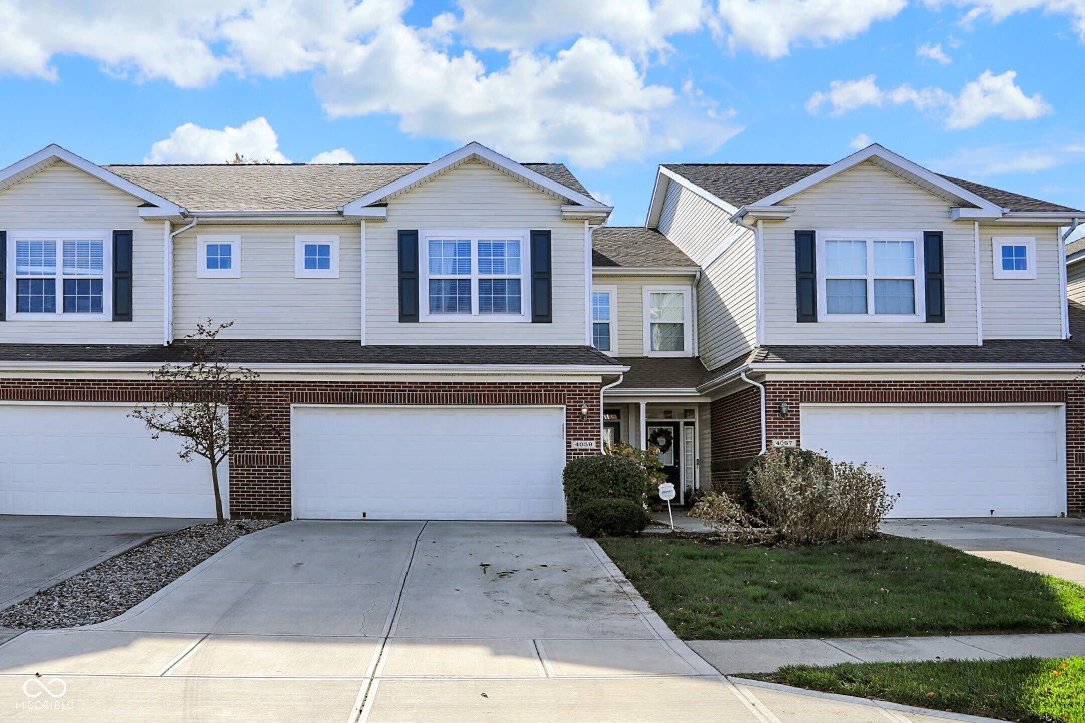 4059 Weston Pointe Drive – photo 1