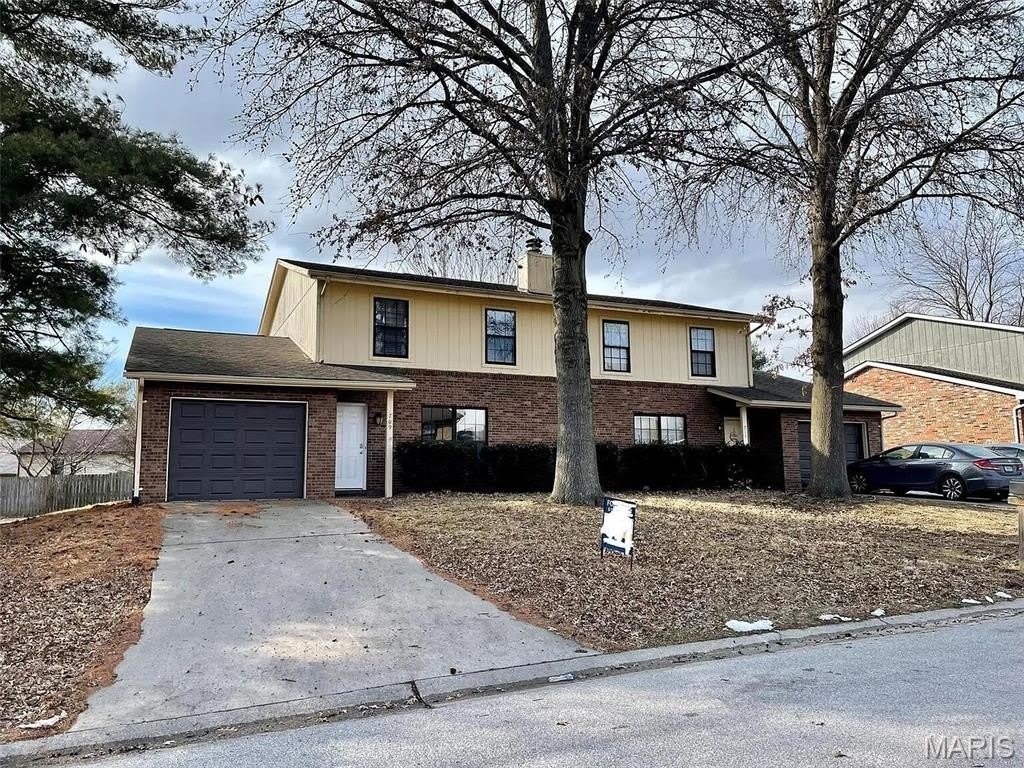 711 PLANKWAY Drive – photo 1 of 26