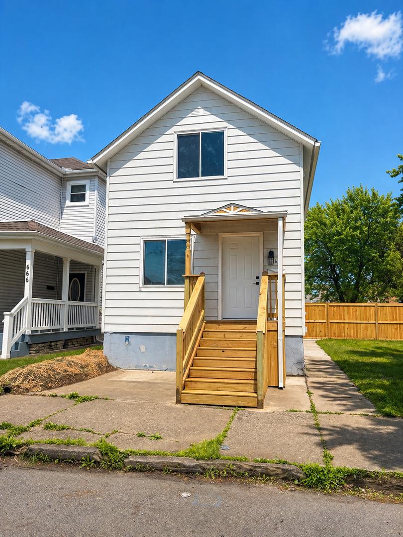 668 Wager St. – photo 1