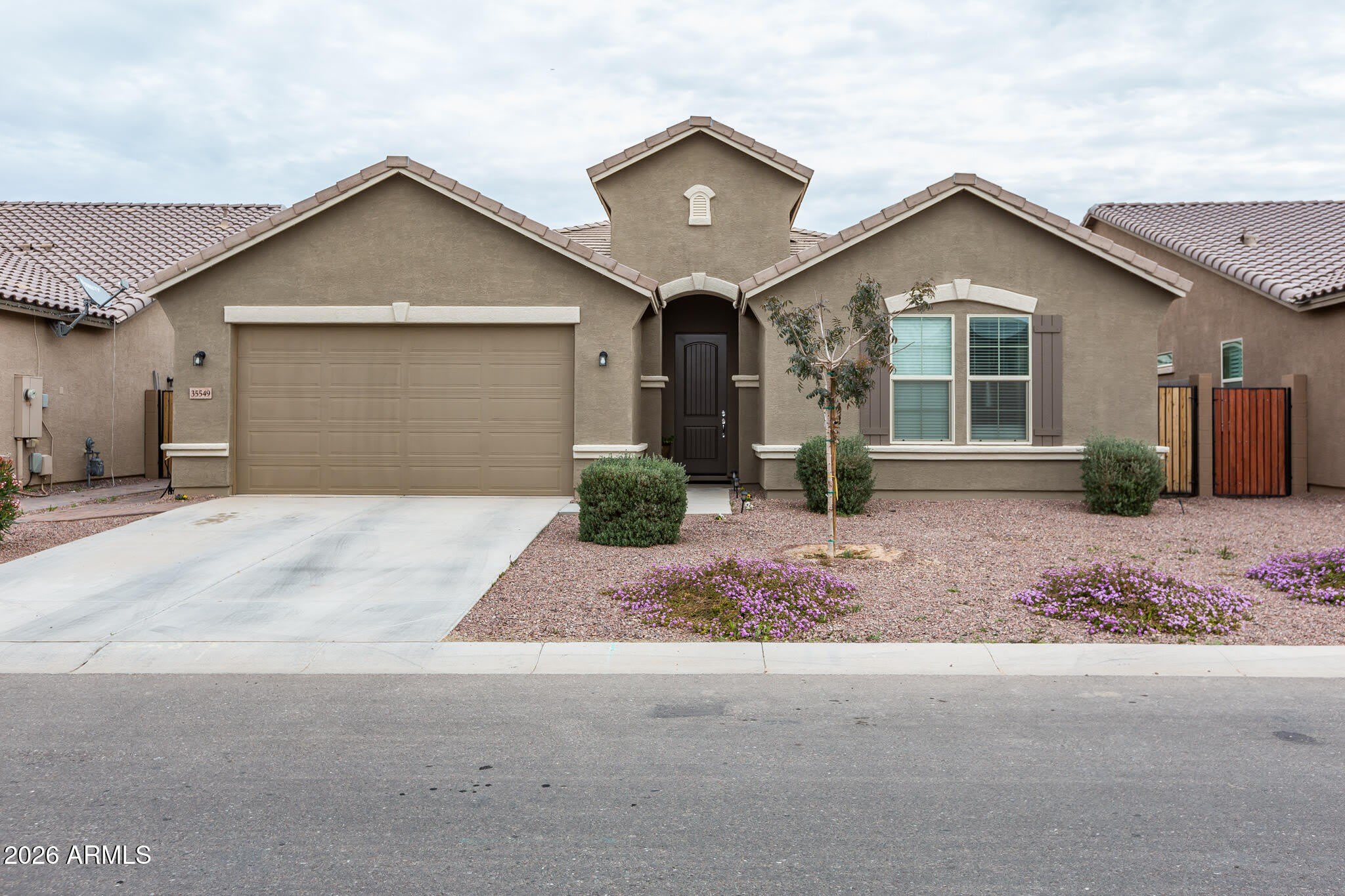 35549 N BANDOLIER Drive – photo 1
